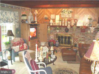 24 Bryce Road Voorhees, NJ 08043 - Photo 3 of 6 Gallery Image 3