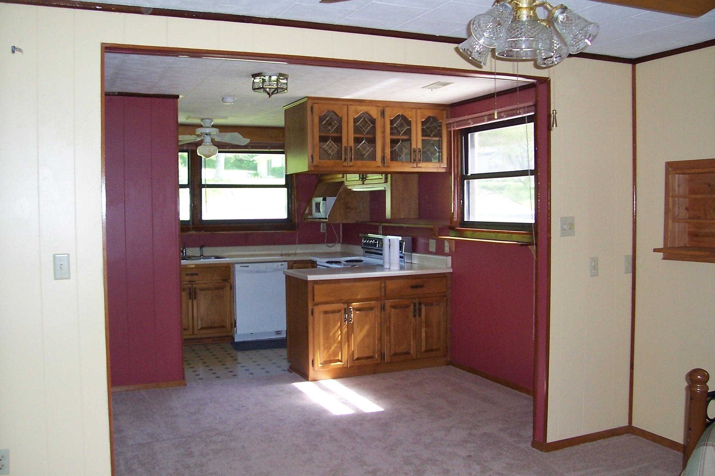 113 Pratt Lane Oak Ridge, TN 37830 - Photo 8 of 21 Kitchen and Dining