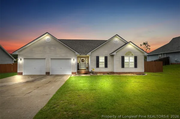 $275,000 | 172 Walden Green Drive, Raeford, NC 28376