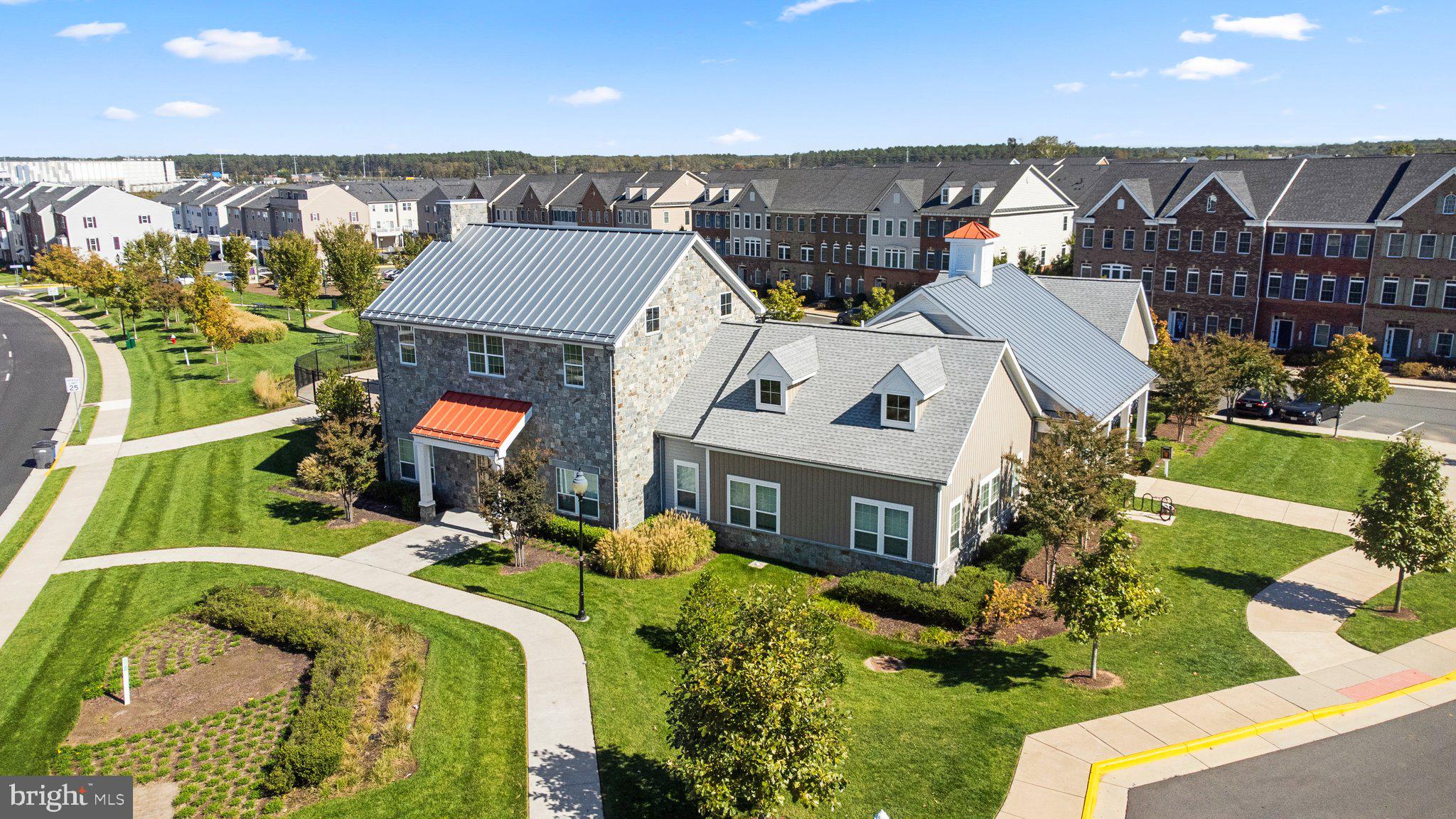 24684 Footed Ridge Terrace Sterling, VA 20166 - Photo 24 of 25 Clubhouse nearby