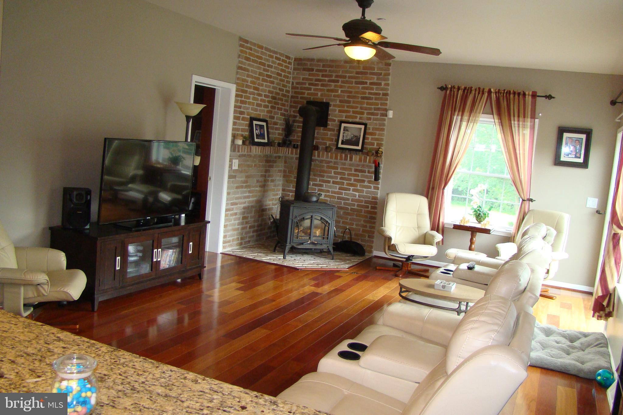 28 Barry Road Chalfont, PA 18914 - Photo 14 of 65 Gallery Image 14