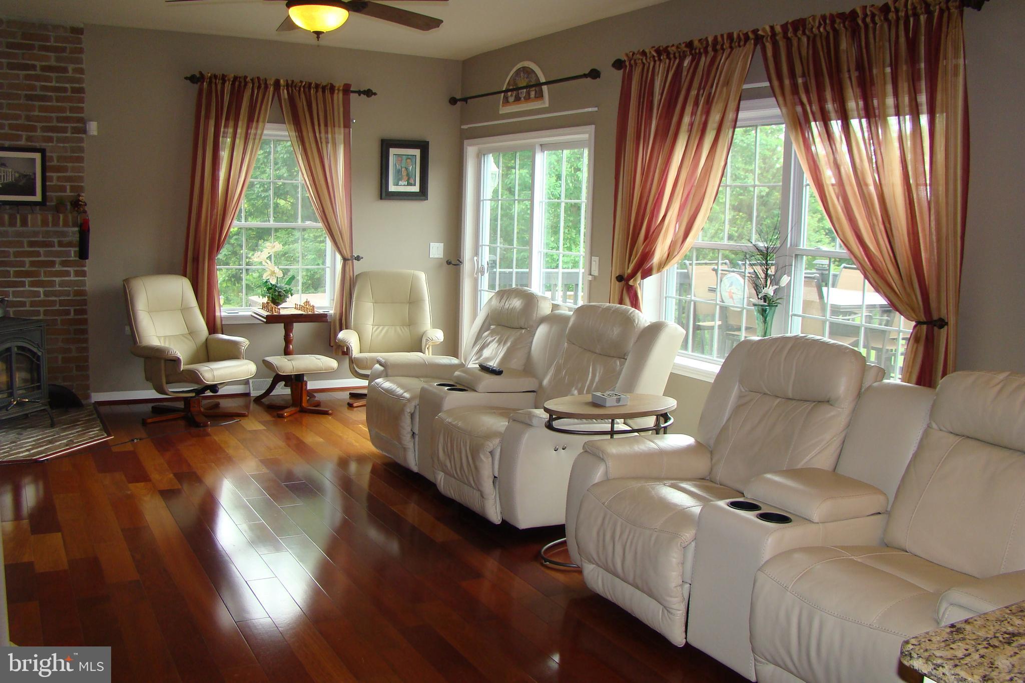 28 Barry Road Chalfont, PA 18914 - Photo 15 of 65 Gallery Image 15