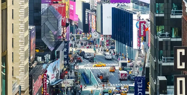 $4,125 | 211 West 56th Street, Unit A04 | Theater District