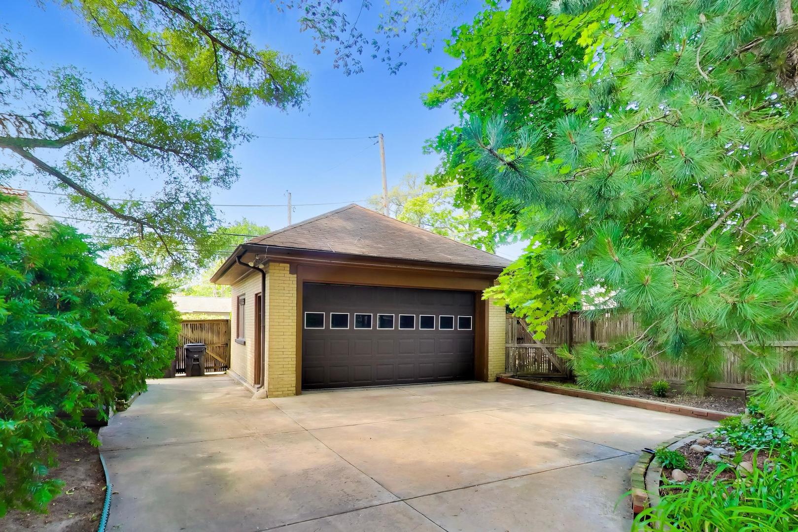 612 Ridge Avenue Evanston, IL 60202 - Photo 30 of 30 Gallery Image 30