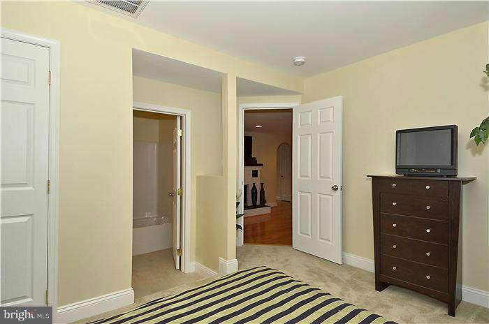 1420 Ellis Road Annapolis, MD 21403 - Photo 12 of 30 Master Bedroom
