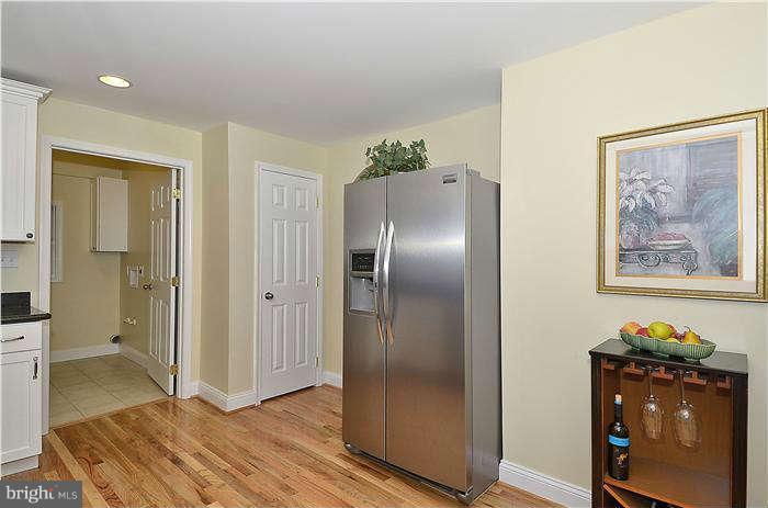 1420 Ellis Road Annapolis, MD 21403 - Photo 5 of 30 Kitchen