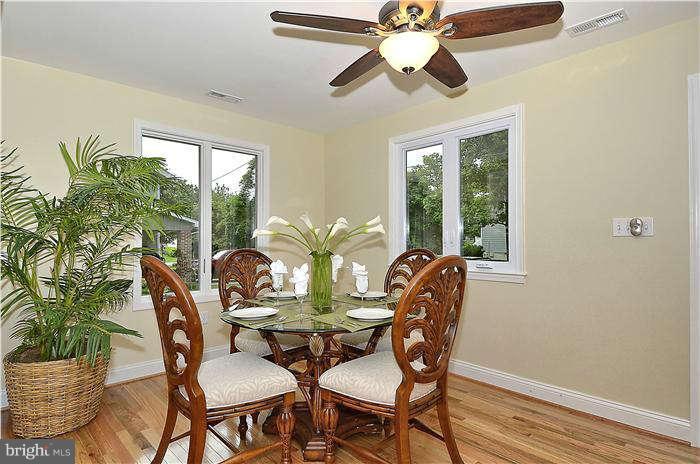 1420 Ellis Road Annapolis, MD 21403 - Photo 10 of 30 Dining Room