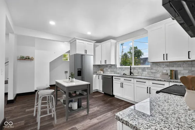 $250,000 | 425 Sanders Street, Indianapolis, IN 46225