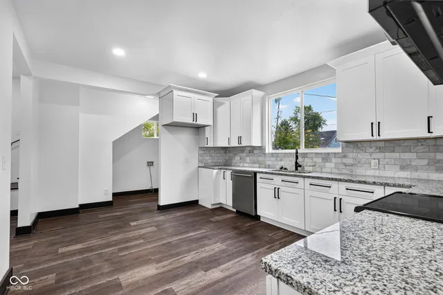 $250,000 | 425 Sanders Street, Indianapolis, IN 46225