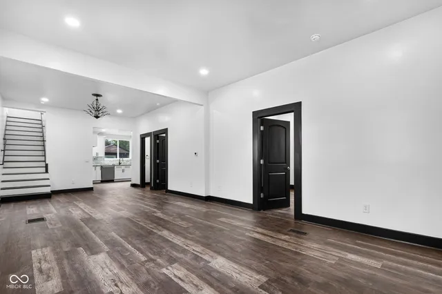 $250,000 | 425 Sanders Street, Indianapolis, IN 46225