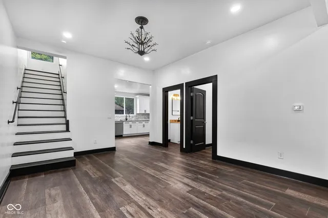 $250,000 | 425 Sanders Street, Indianapolis, IN 46225