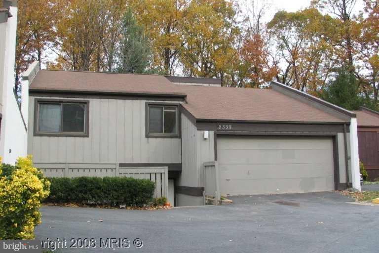 2339 Glade Bank Way Reston, VA 20191 - Photo 1 of 30 Exterior (Front)