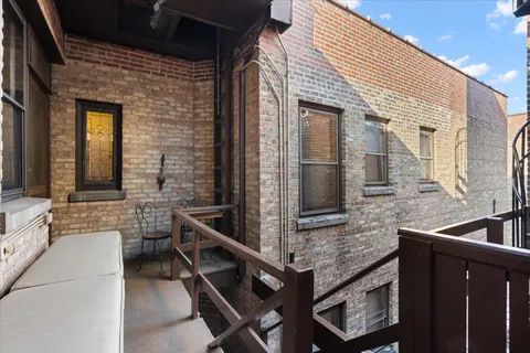 a view of outdoor kitchen