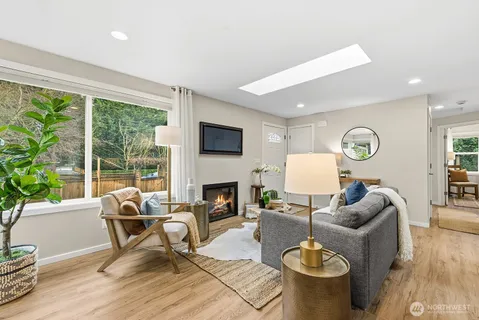 $945,000 | 10731 Dayton Avenue North, Seattle, WA 98133