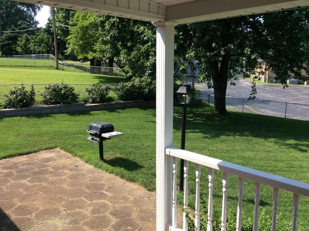 1277 Chambers Road St. Louis, MO 63137 - Photo 4 of 14 Gallery Image 4