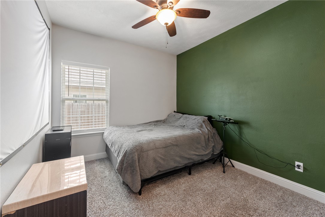 401 Brazos Bend Snook, TX 77879 - Photo 17 of 19