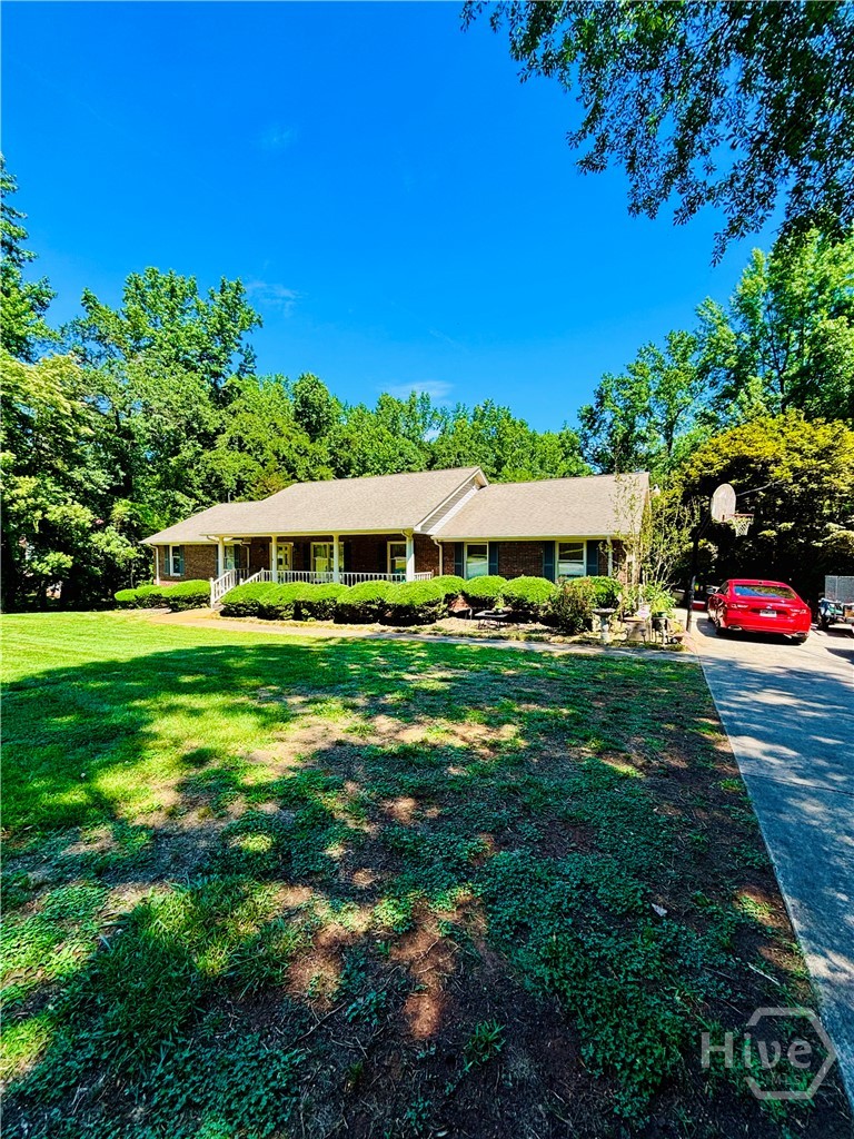 110 Saxon Woods Drive Athens, GA 30607 - Photo 2 of 33