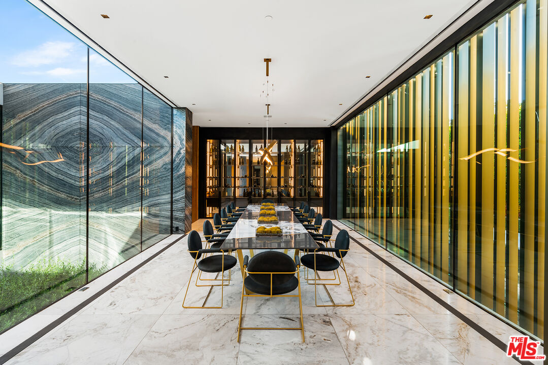 1108 Wallace Ridge Beverly Hills, CA 90210 - Photo 27 of 74