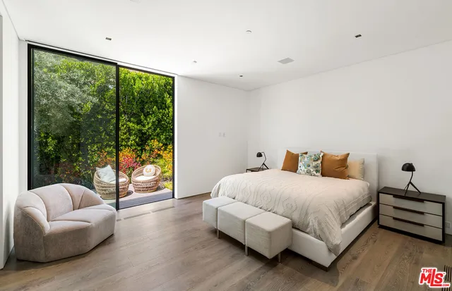 $46,000,000 | 1108 Wallace Ridge, Beverly Hills, CA 90210