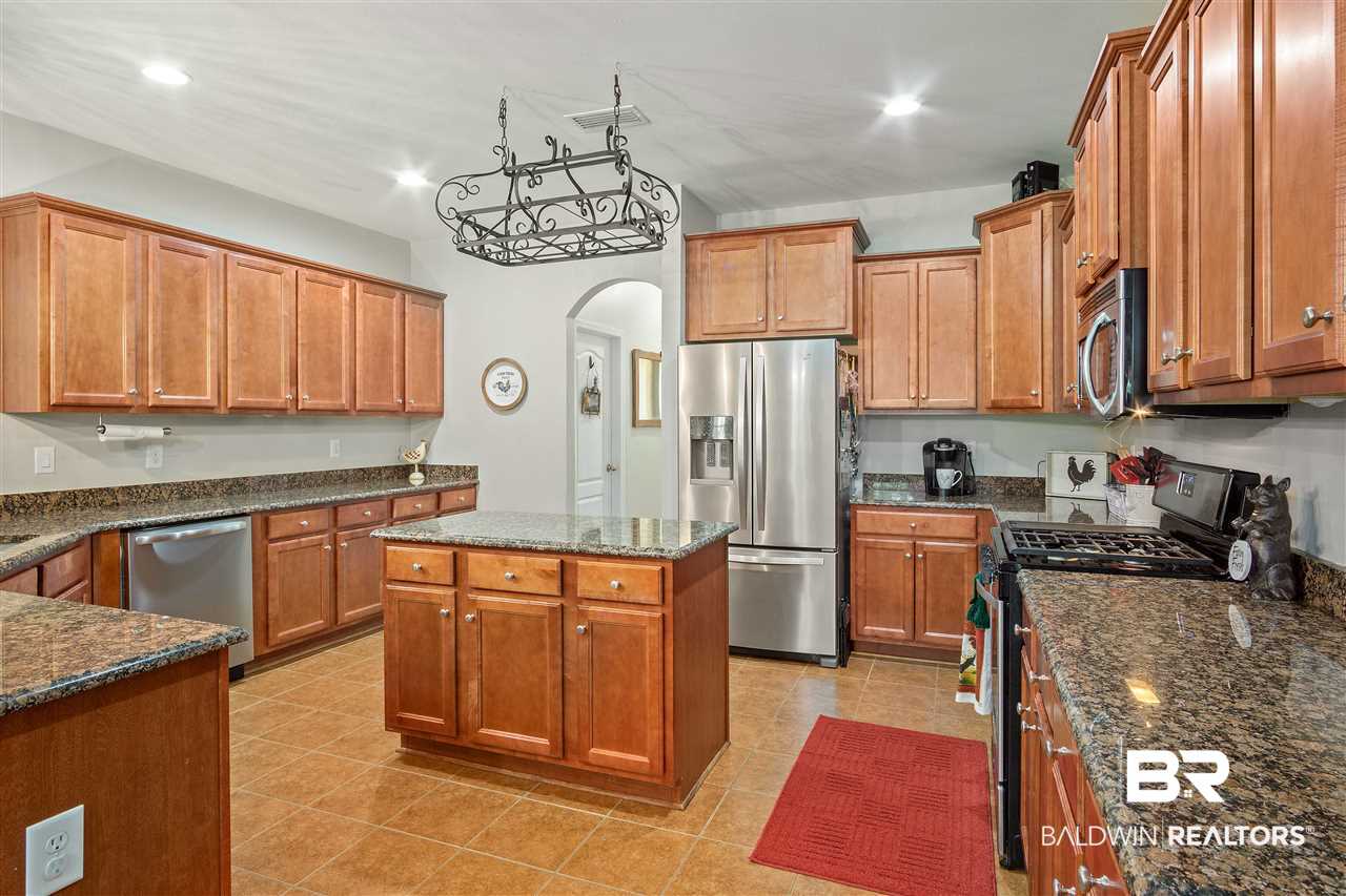 753 Hunters Lane Mobile, AL 36608 - Photo 7 of 32
