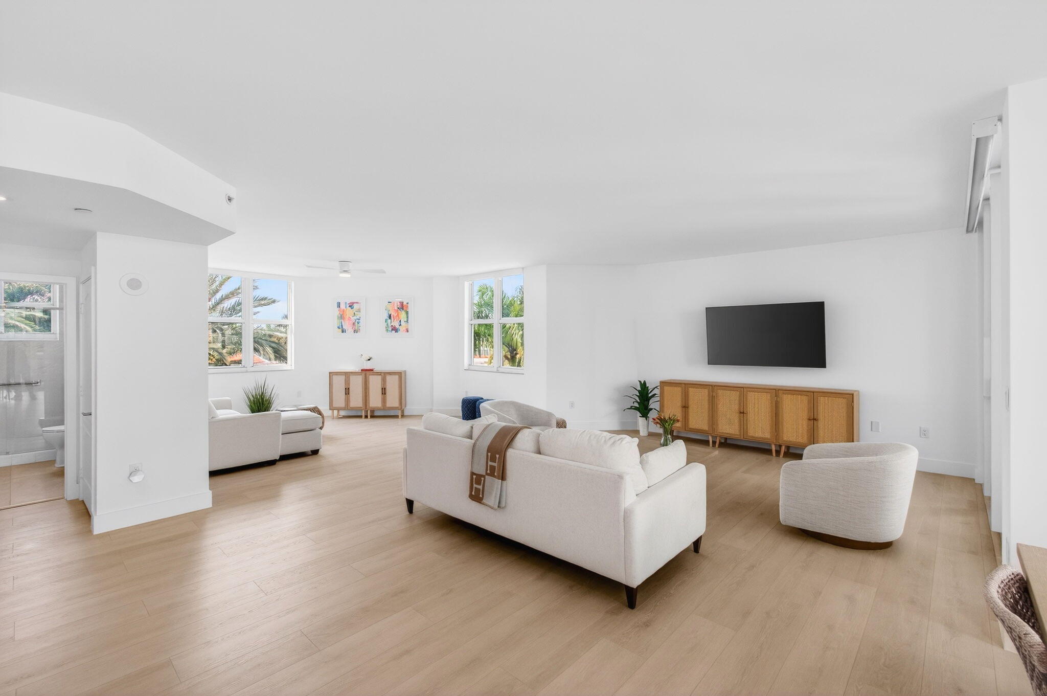 500 Southeast Mizner Boulevard, Unit A311 Boca Raton, FL 33432 - Photo 12 of 89 10-web-or-mls-DSC_2380