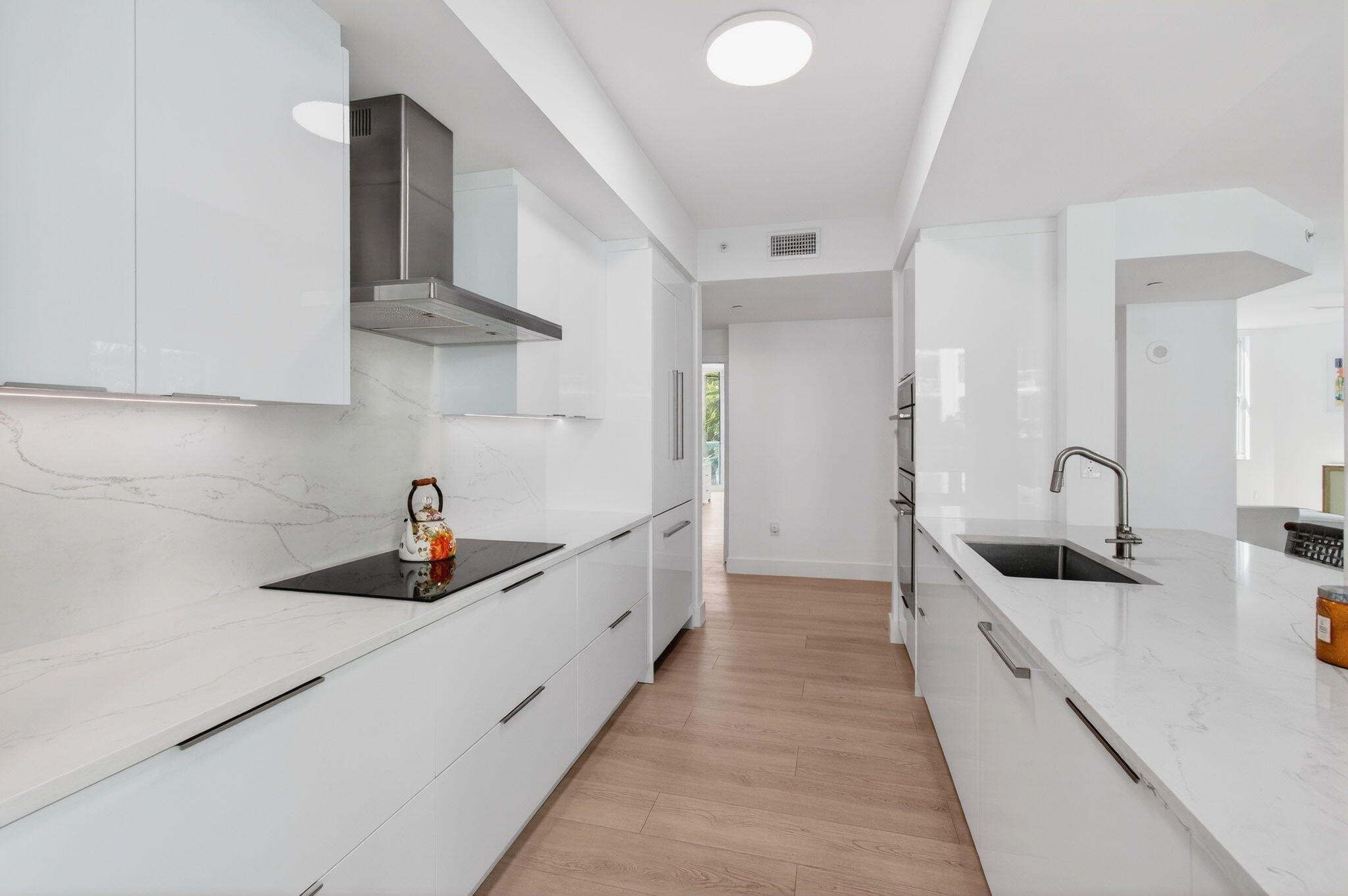 500 Southeast Mizner Boulevard, Unit A311 Boca Raton, FL 33432 - Photo 16 of 89 27-web-or-mls-DSC_2517