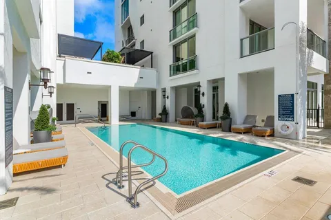 $3,245,000 | 495 East Royal Palm Road, Unit 402, Boca Raton, FL 33432