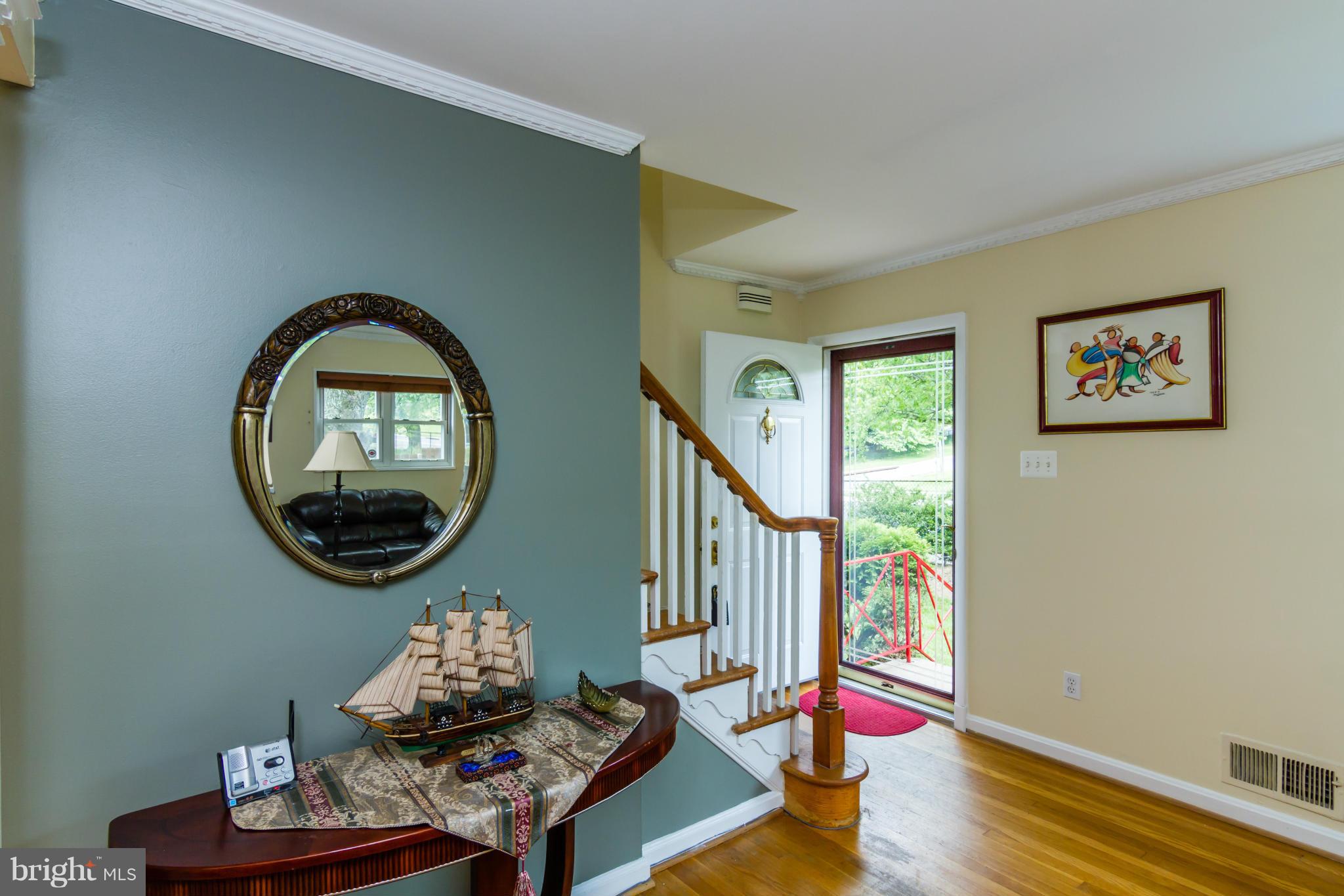 11820 Claridge Road Silver Spring, MD 20902 - Photo 2 of 30 Interior (General)
