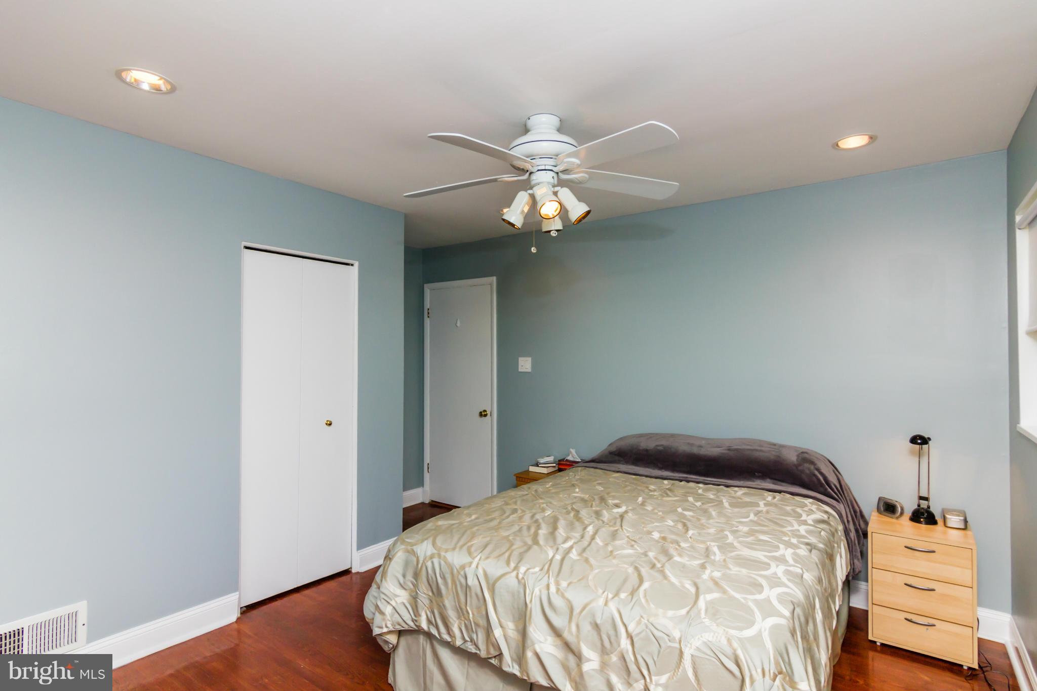 11820 Claridge Road Silver Spring, MD 20902 - Photo 15 of 30 Bedroom