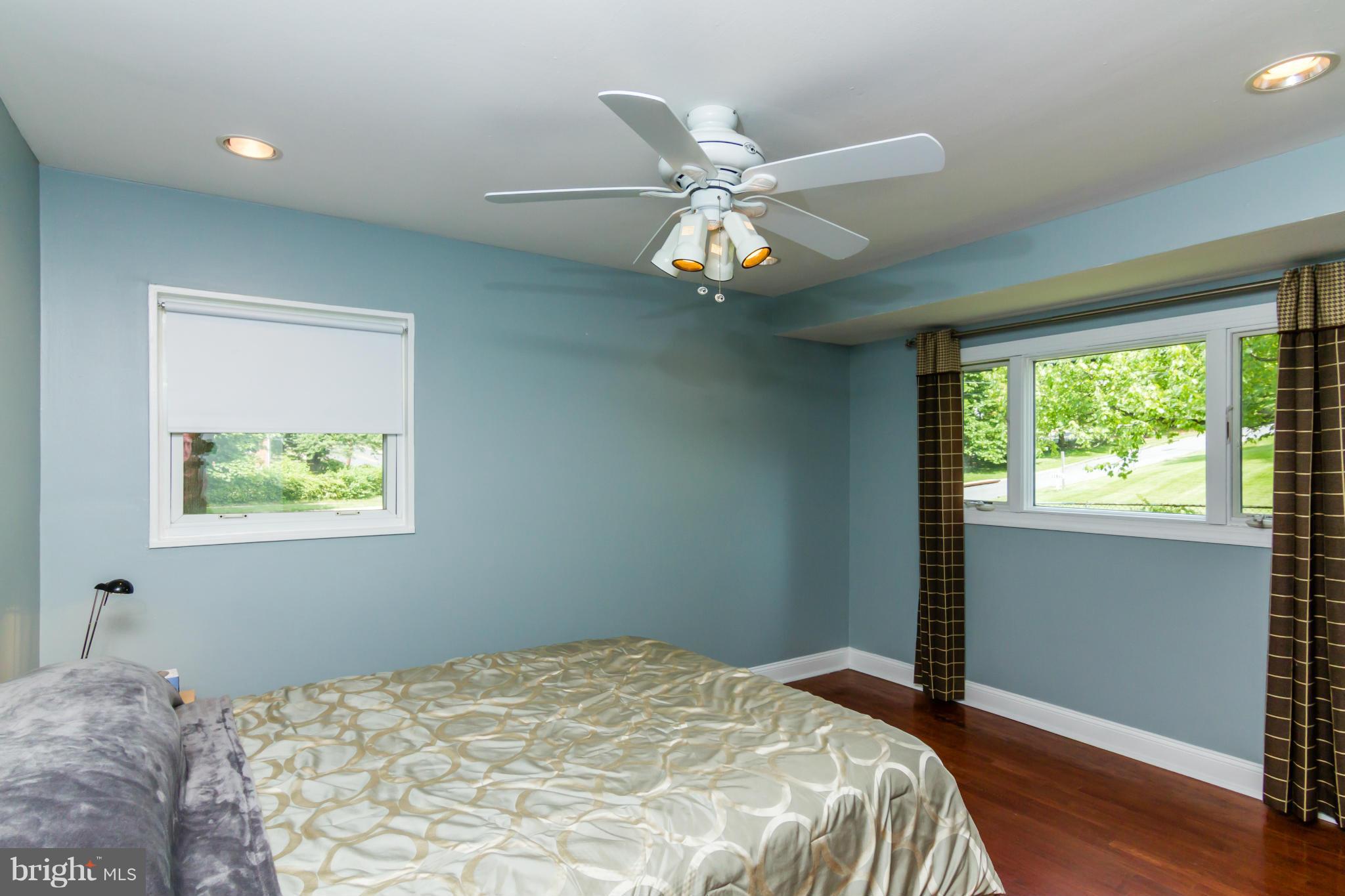 11820 Claridge Road Silver Spring, MD 20902 - Photo 16 of 30 Bedroom