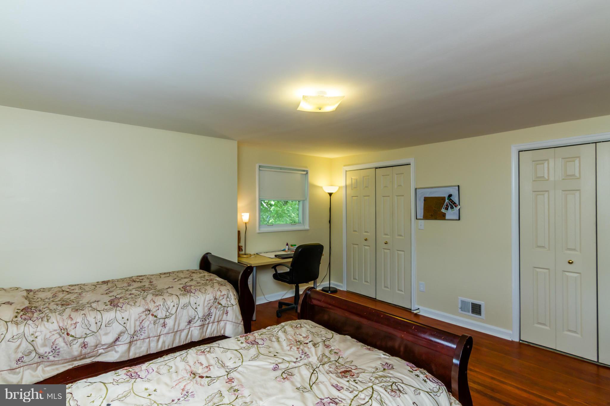 11820 Claridge Road Silver Spring, MD 20902 - Photo 20 of 30 Bedroom