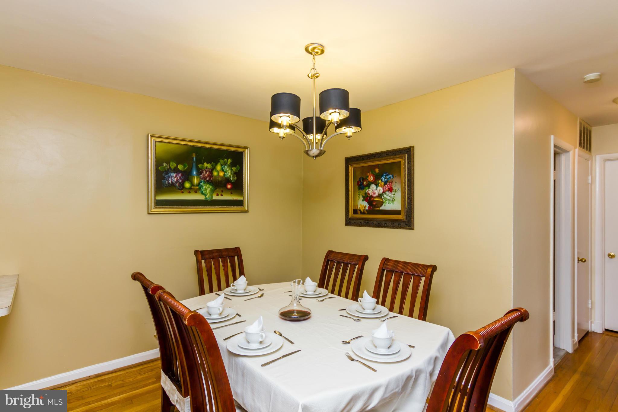 11820 Claridge Road Silver Spring, MD 20902 - Photo 5 of 30 Dining Room