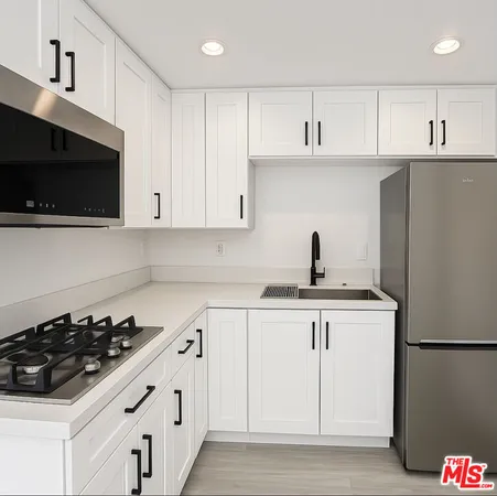 $1,800 | 4297 Tujunga Avenue, Unit 3, Studio City, CA 91604