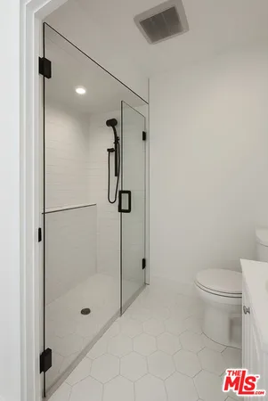 $1,800 | 4297 Tujunga Avenue, Unit 3, Studio City, CA 91604