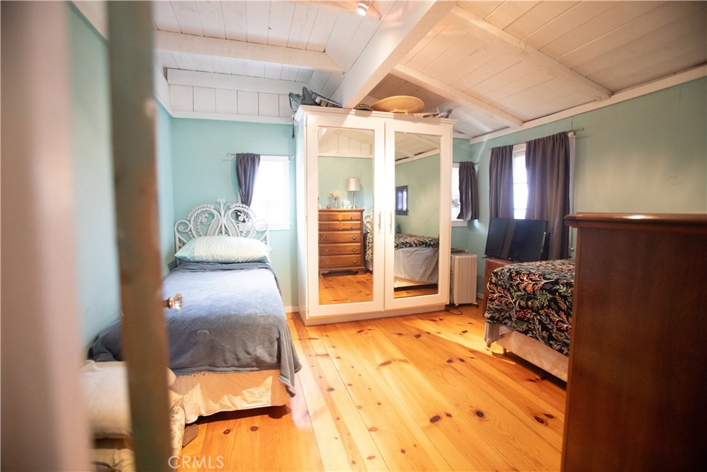 5963 Schilling Road Coulterville, CA 95311 - Photo 20 of 75 MAIN HOUSE GUEST BEDROOM