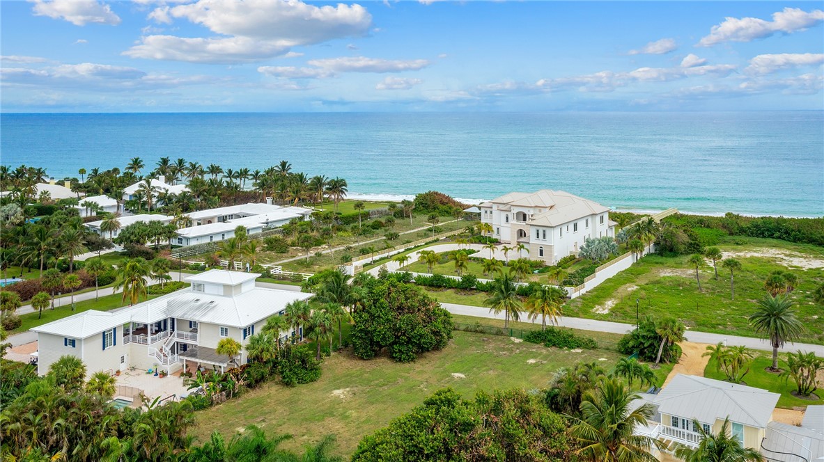 835 Reef Road Vero Beach, FL 32963 - Photo 4 of 34 Gallery Image 4