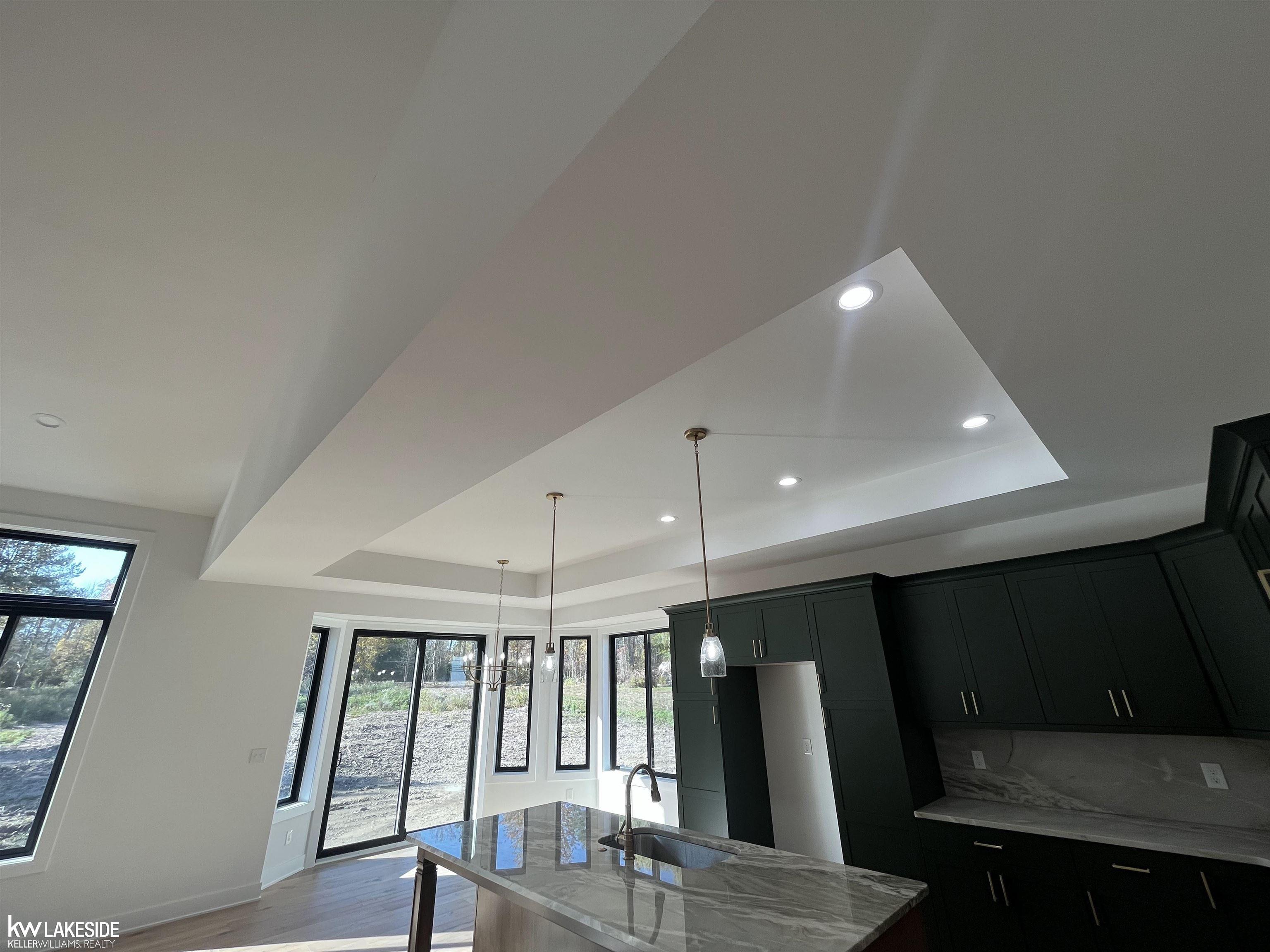 72591 Van Dyke Road Romeo, MI 48065 - Photo 9 of 33 tray ceiling