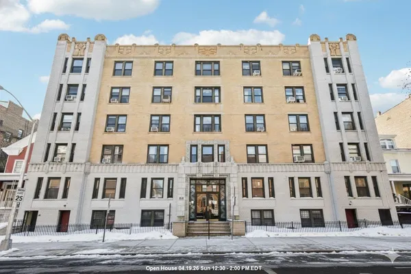 $3,895 | 333 Fairmount Avenue, Unit 5K, Jersey City, NJ 07306