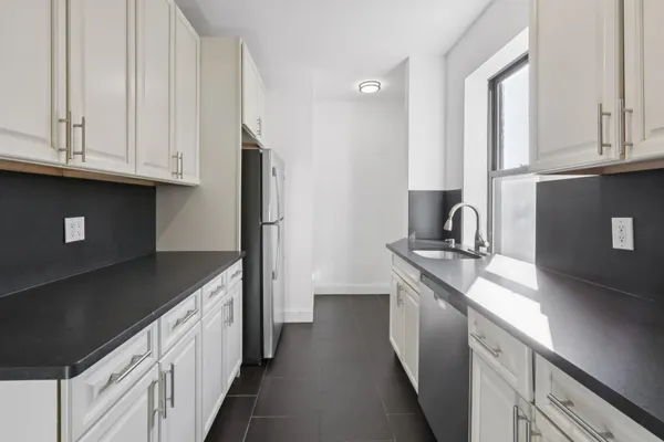 $3,895 | 333 Fairmount Avenue, Unit 5K, Jersey City, NJ 07306