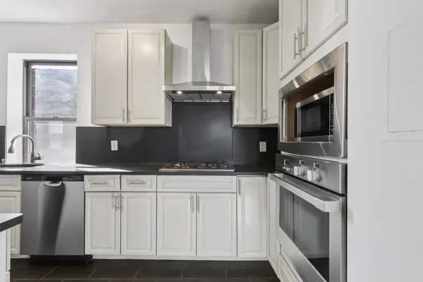 $3,895 | 333 Fairmount Avenue, Unit 5K, Jersey City, NJ 07306