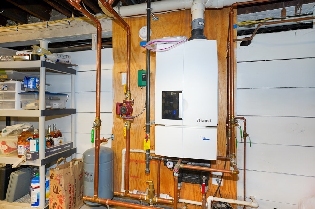 16 Sunnybank Road, Unit 2 Watertown, MA 02472 - Photo 17 of 33 Gallery Image 17