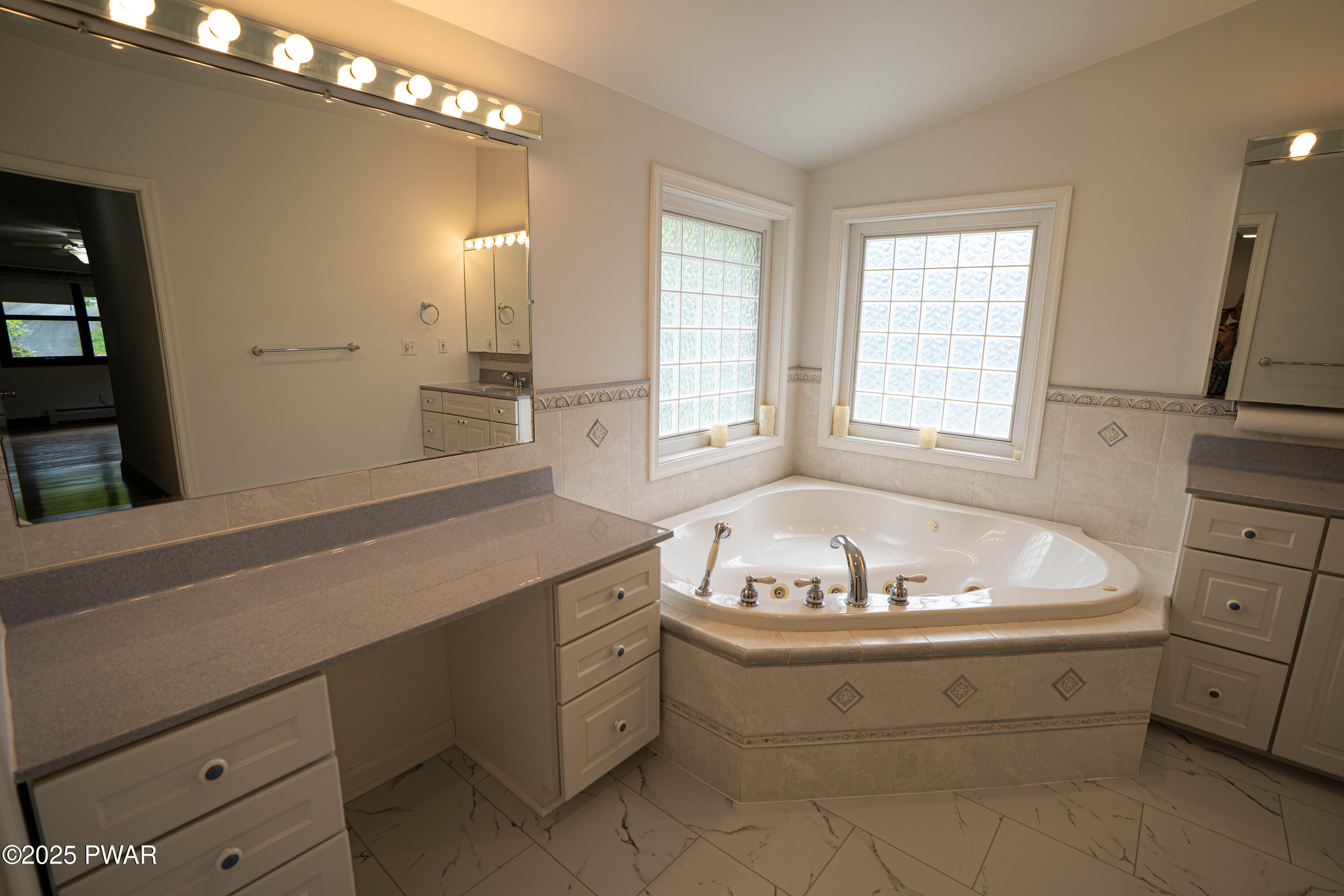 1111 Advent Road Lake Ariel, PA 18436 - Photo 37 of 87