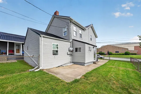 $129,900 | 321 2nd Street, Rising Sun, IN 47040