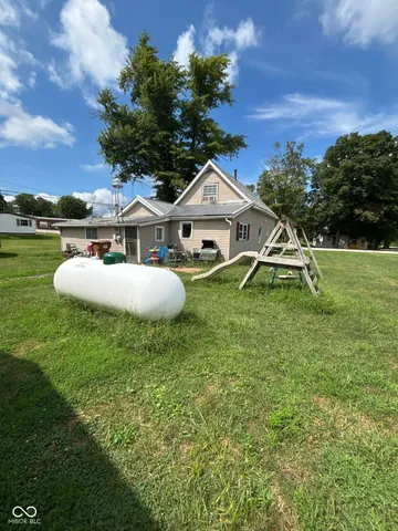 $75,000 | 108 East High Street, Wingate, IN 47994