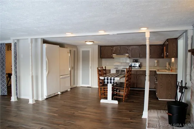 $525,000 | 6010 Cardinal Drive Northwest, Depauw, IN 47115