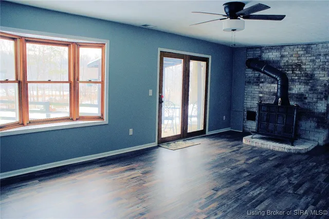 $525,000 | 6010 Cardinal Drive Northwest, Depauw, IN 47115