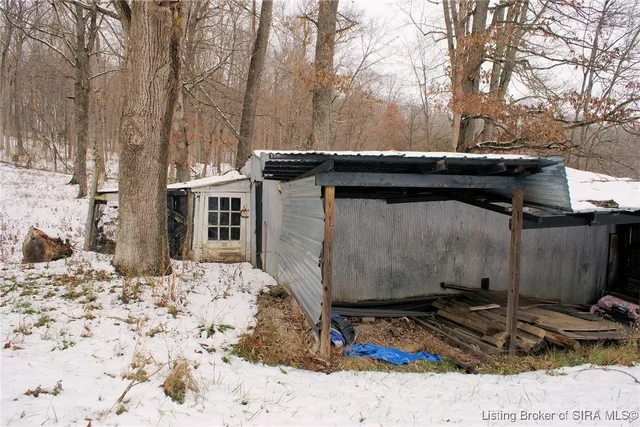 $525,000 | 6010 Cardinal Drive Northwest, Depauw, IN 47115