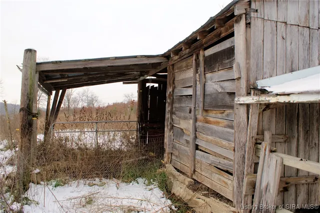 $525,000 | 6010 Cardinal Drive Northwest, Depauw, IN 47115