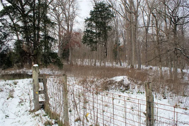 $525,000 | 6010 Cardinal Drive Northwest, Depauw, IN 47115