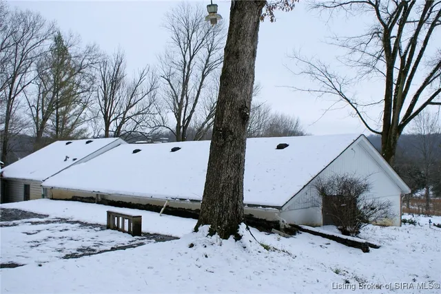 $525,000 | 6010 Cardinal Drive Northwest, Depauw, IN 47115